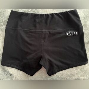 Fleo Power High Rise Shorts | Black